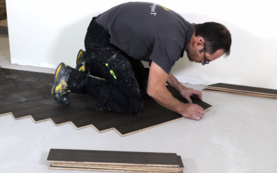 Démarrer la pose d’un parquet bâton rompu